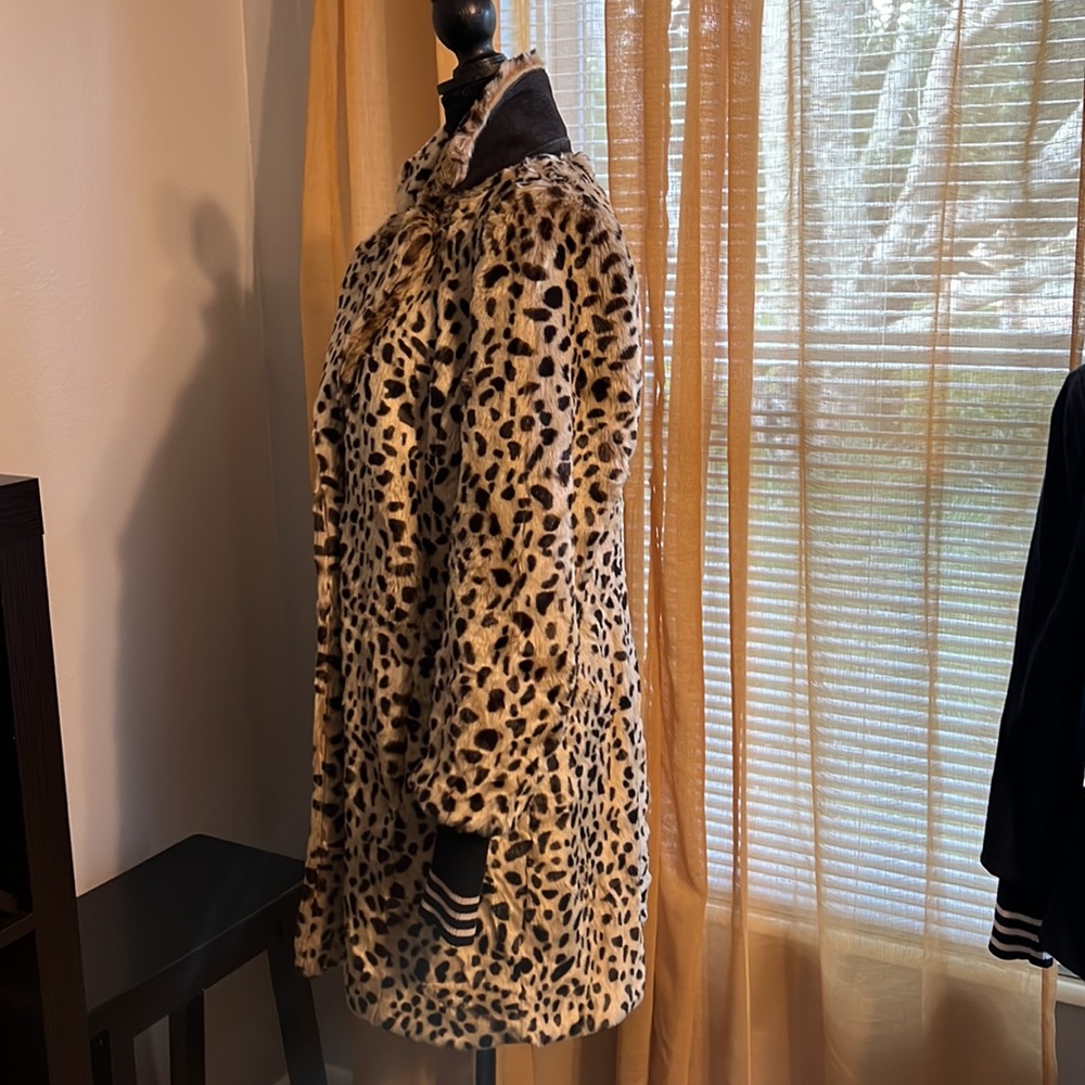CAbi Faux Fur Coat - Picture 7 of 12